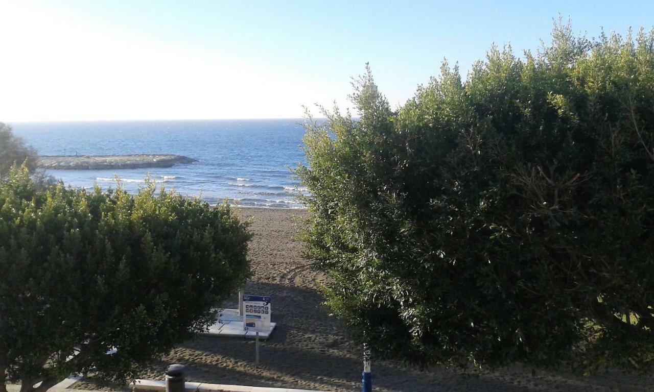 Beachfront House 马拉加 外观 照片